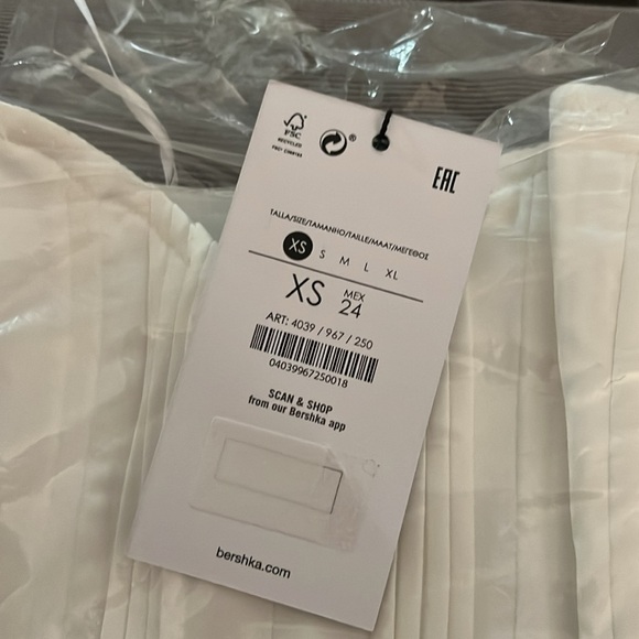 Satin corset - Picture 5 of 5